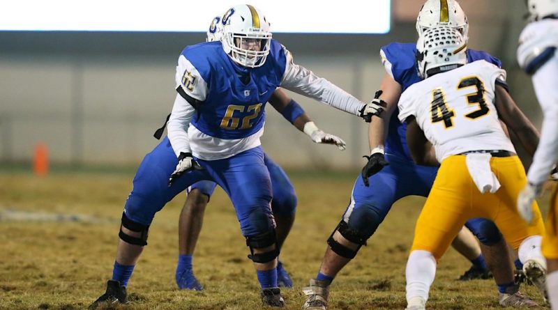 Stratton Smith, Oxford offensive lineman